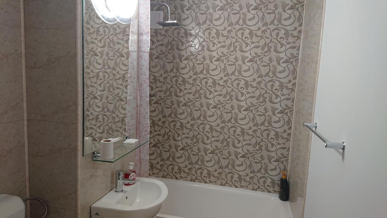 Gamma Group Sud Apartment Bukares Bagian luar foto